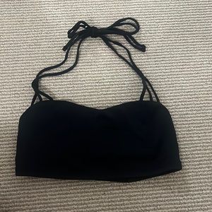 Lululemon black adjustable sports bra